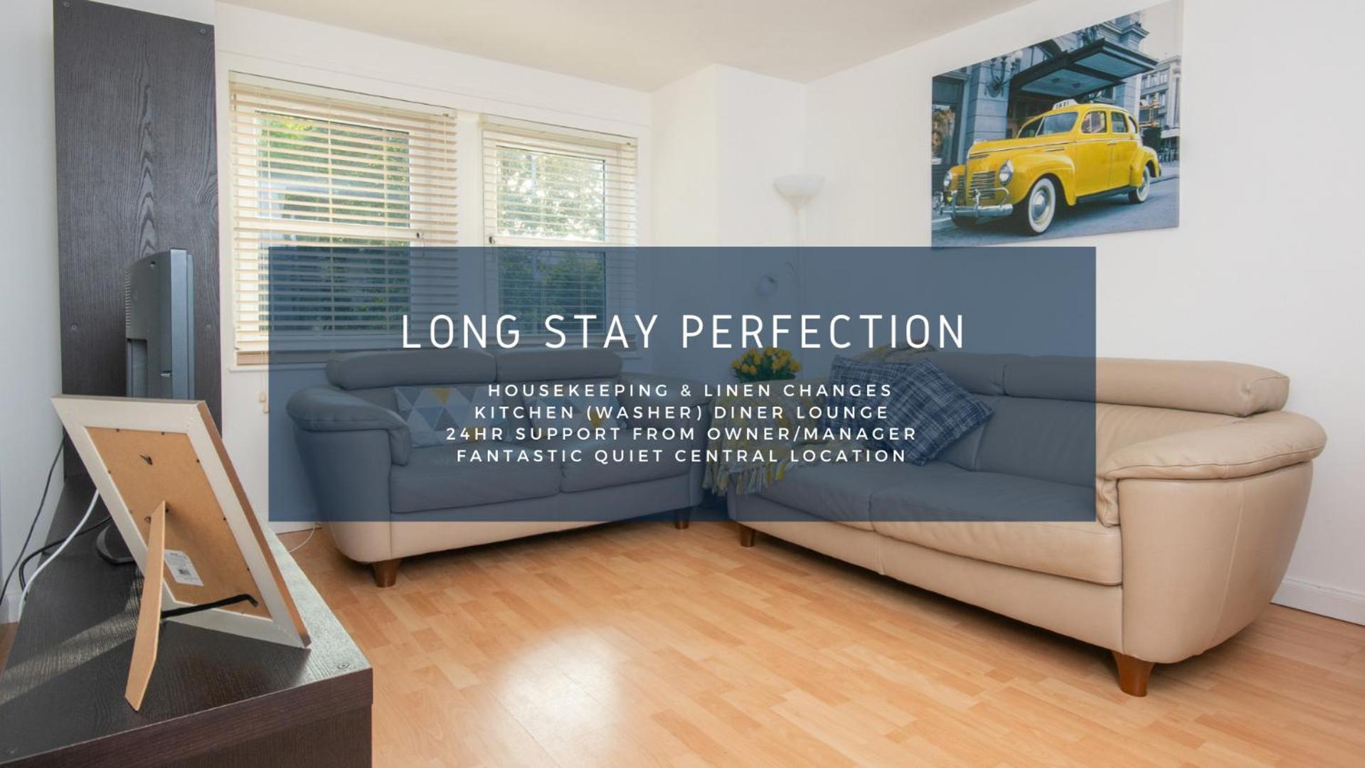 Dwellcome Home: Gated 2-bedroom With Free Parking & Fast Wifi Apartment Aberdeen